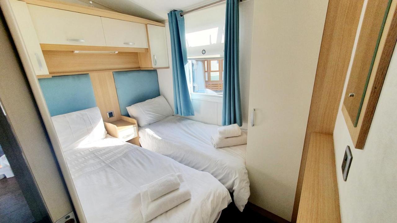 Apple Tree Lodge Hot Tub 3 Bedroom 2 Bars Morpeth Ngoại thất bức ảnh