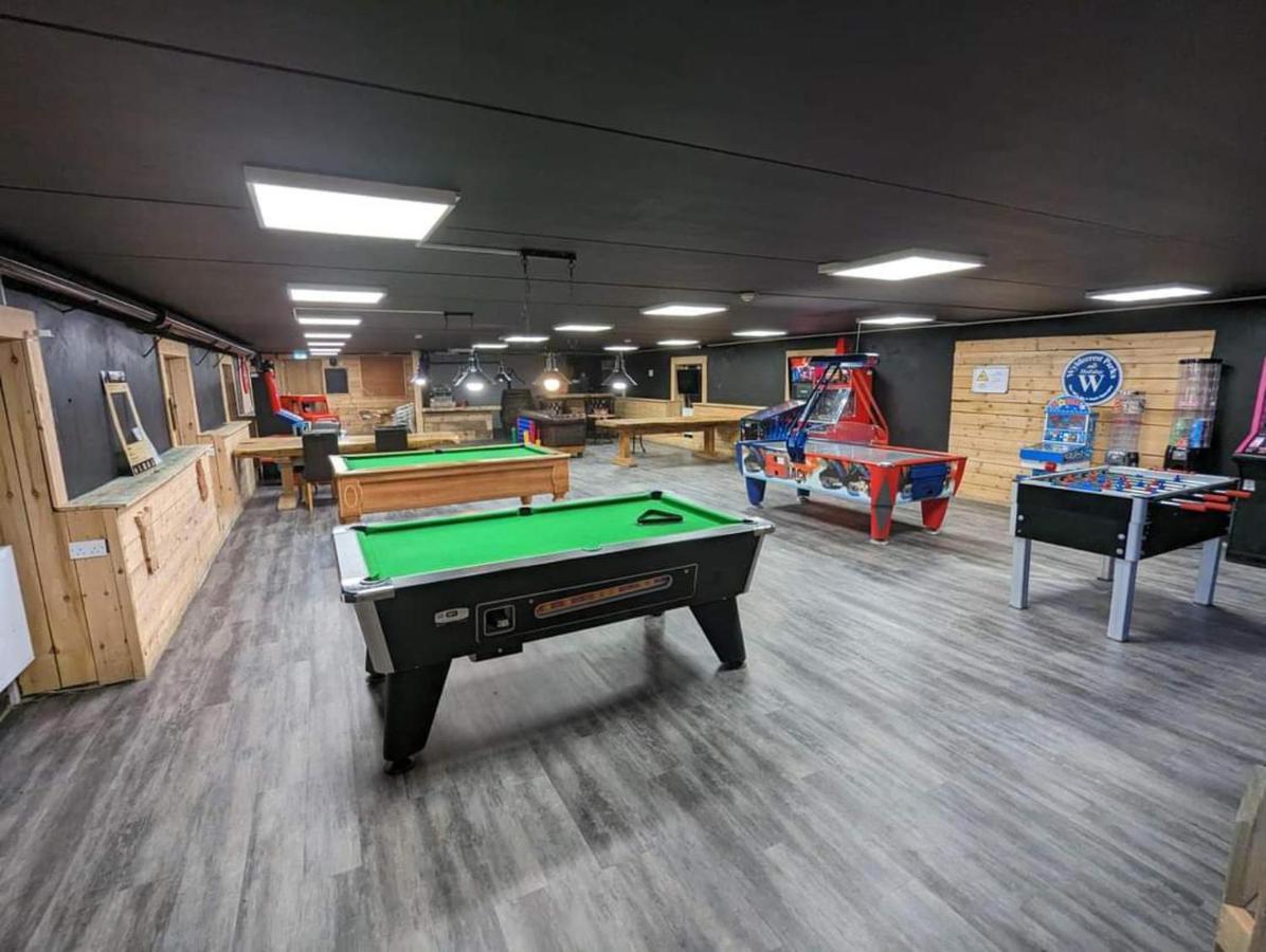 Apple Tree Lodge Hot Tub 3 Bedroom 2 Bars Morpeth Ngoại thất bức ảnh